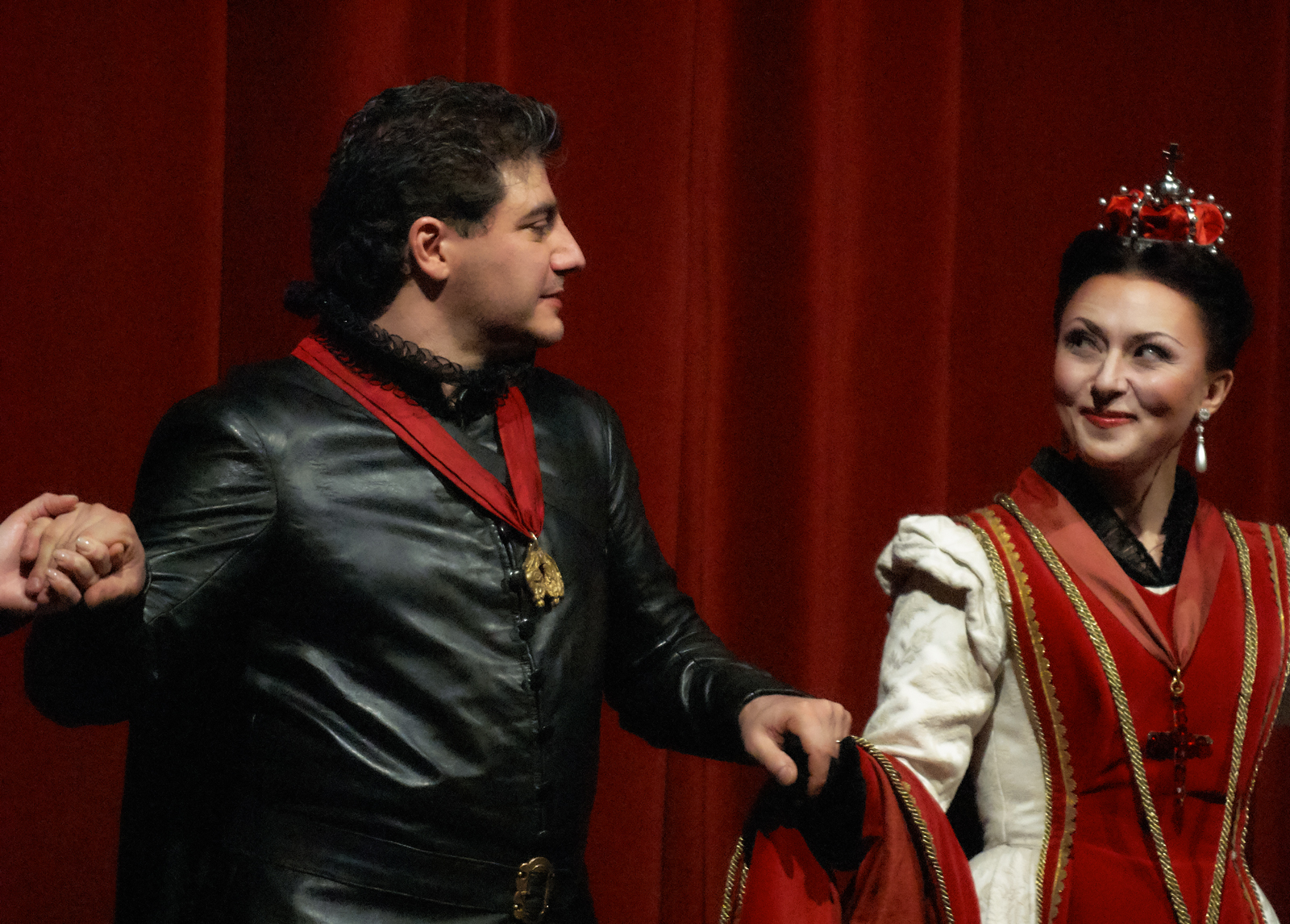 Jos Cura as Don Carlo, Vienna Opera Production, 2006.